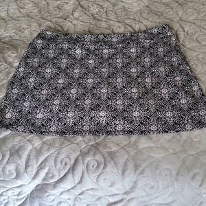 TRANQUILITY TENNIS SKORT